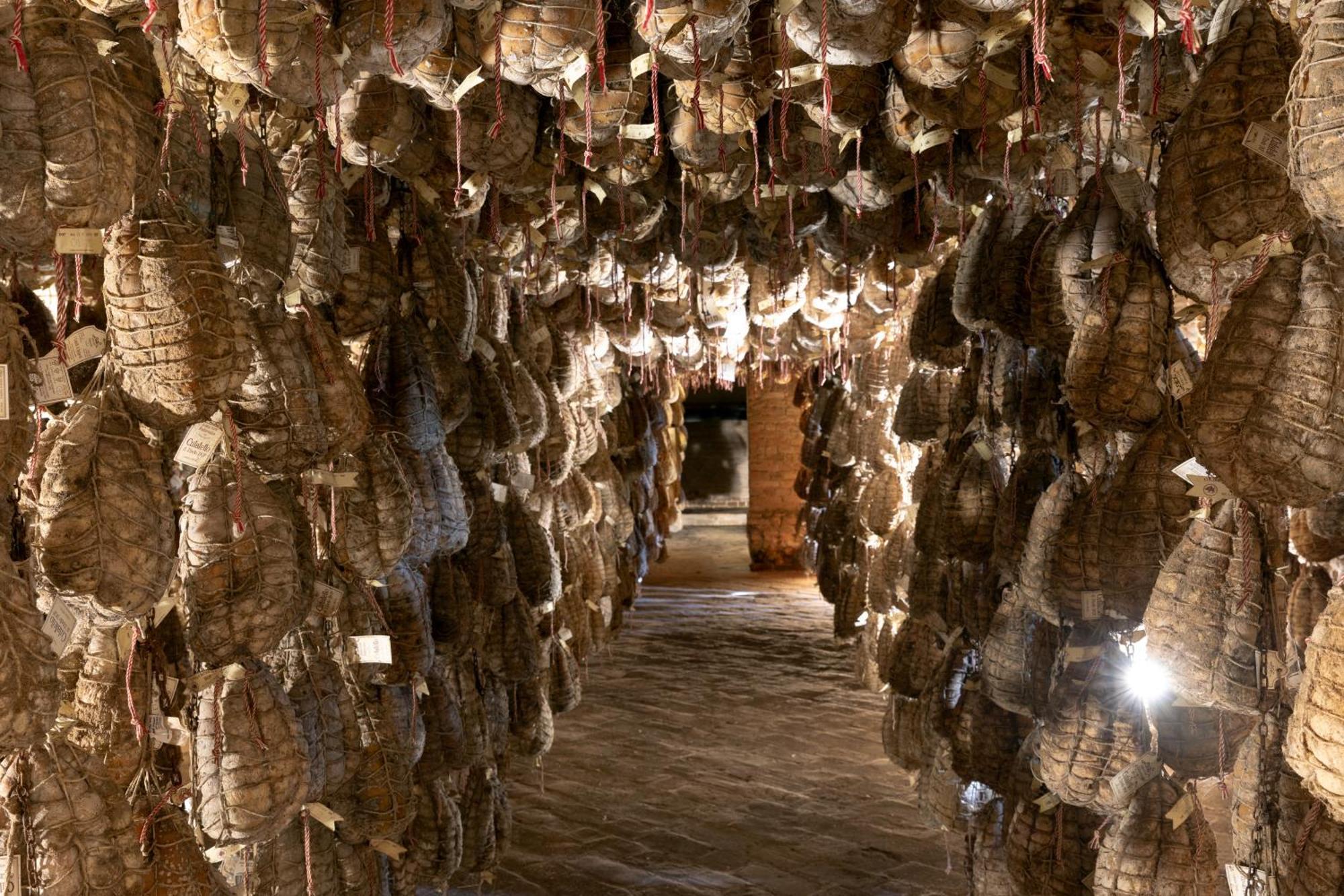 Antica Corte Pallavicina Relais Polesine Parmense Exteriör bild