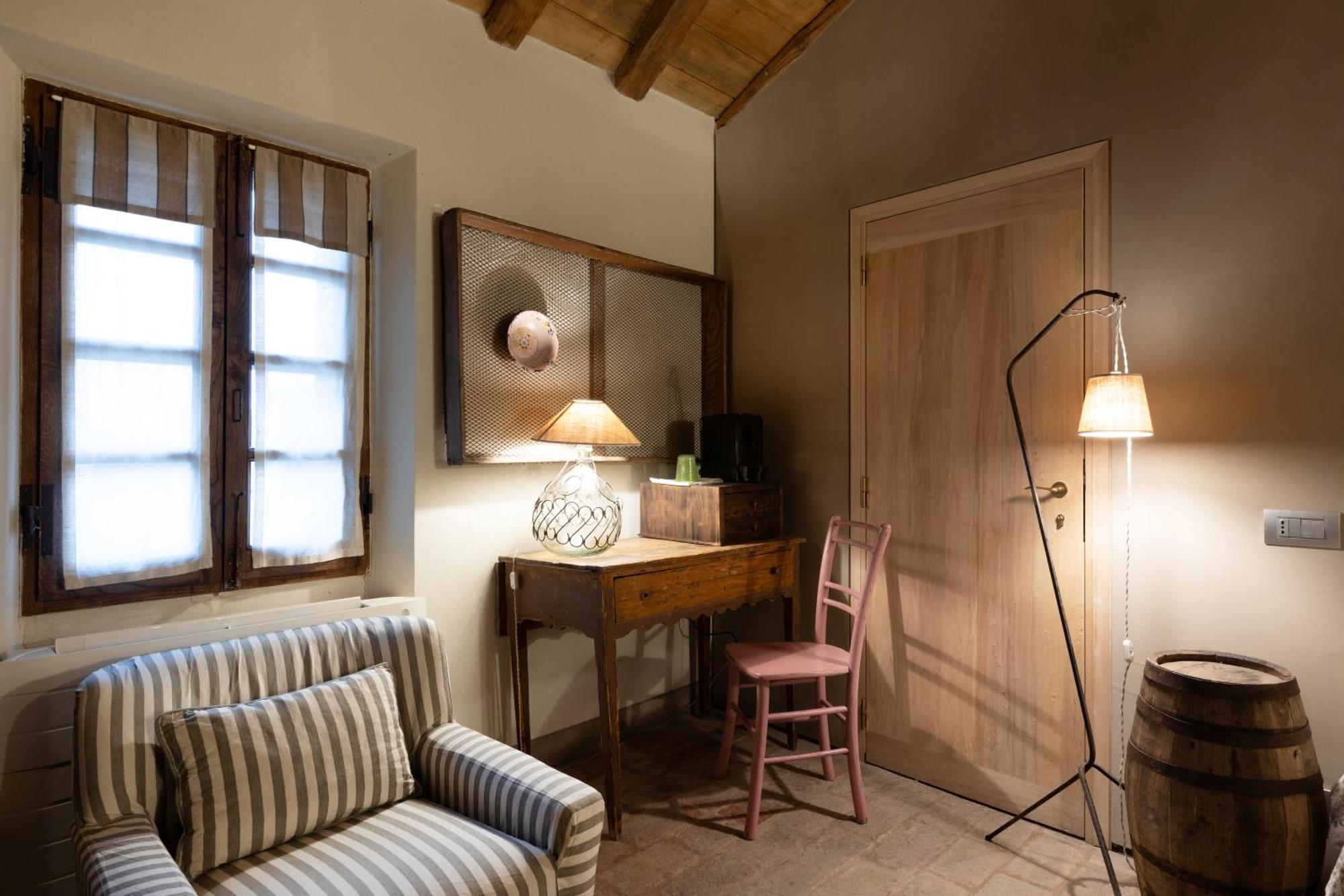 Antica Corte Pallavicina Relais Polesine Parmense Exteriör bild